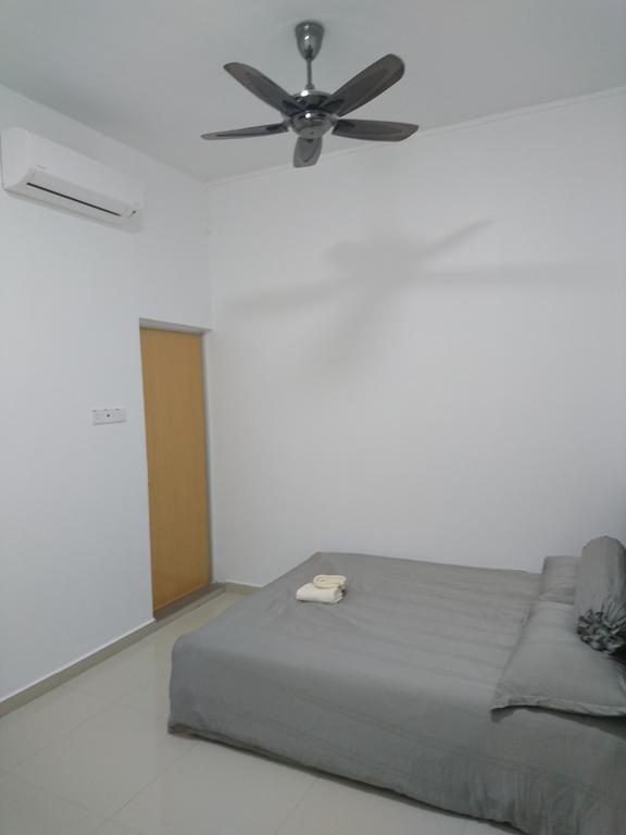 Comfortable Homestay Raub Esterno foto